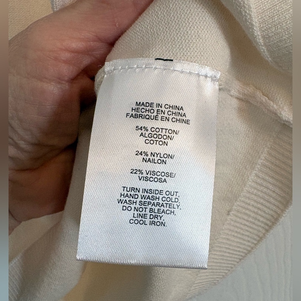 Jones New York Mock Neck Short Sleeve Sweater Top White Size Small NWT Soft Knit - Picture 8 of 9